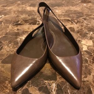 BANANA REPUBLIC SLING BACK POINTED TOE FLAT SZ 6.5